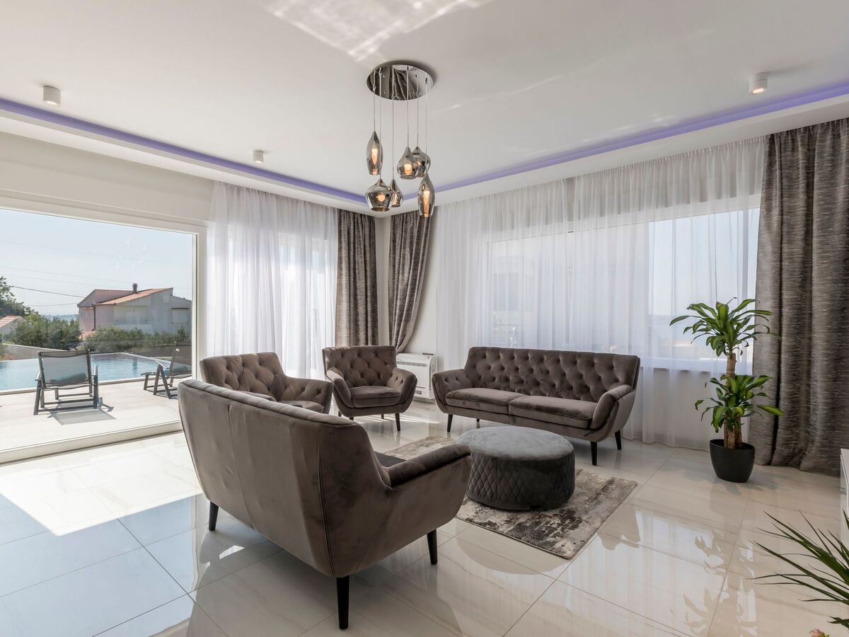 Villa Meri - Maison 1100 m² piscine chauffée Kaštel Sućurac - Photo 26