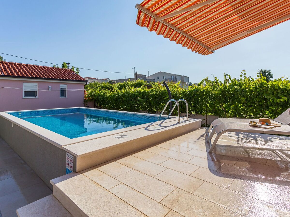 Maison Stobreč avec piscine chauffée privée, 250m de la plage - Photo 9