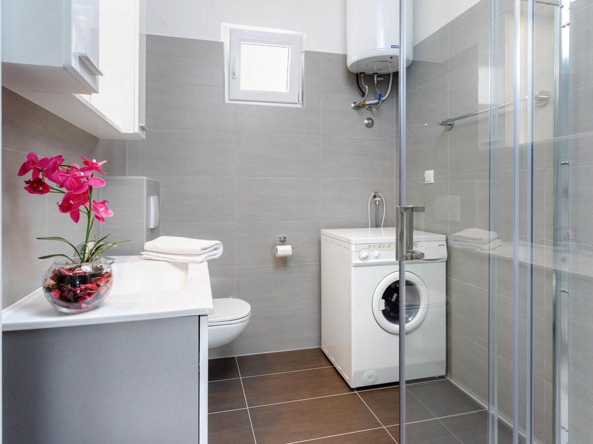Maison Srinjine avec piscine privée, 4 chambres - Photo 18
