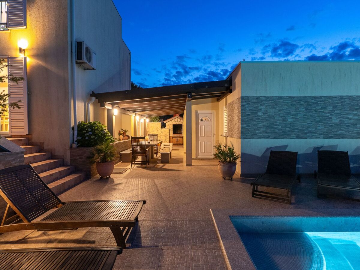 Vila Vita - Maison 6 chambres, piscine chauffée à 200m de la mer - Photo 35