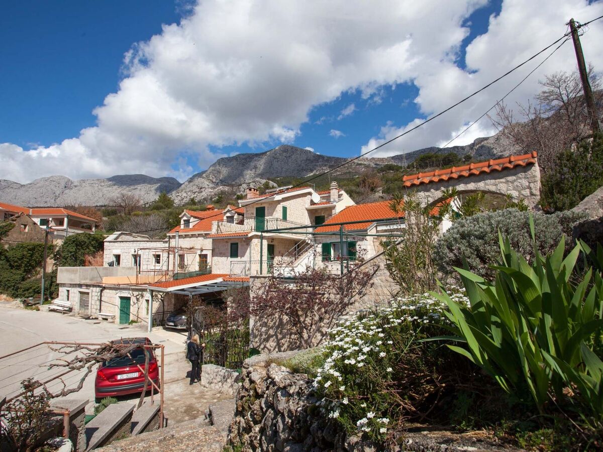 Maison pierre rénovée avec jacuzzi à Podgora - Photo 23