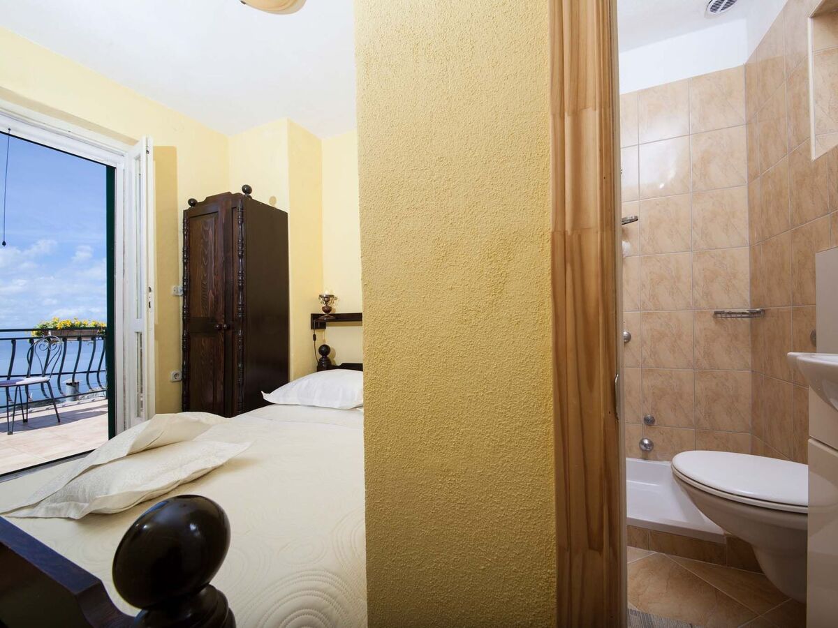 Maison pierre rénovée avec jacuzzi à Podgora - Photo 31