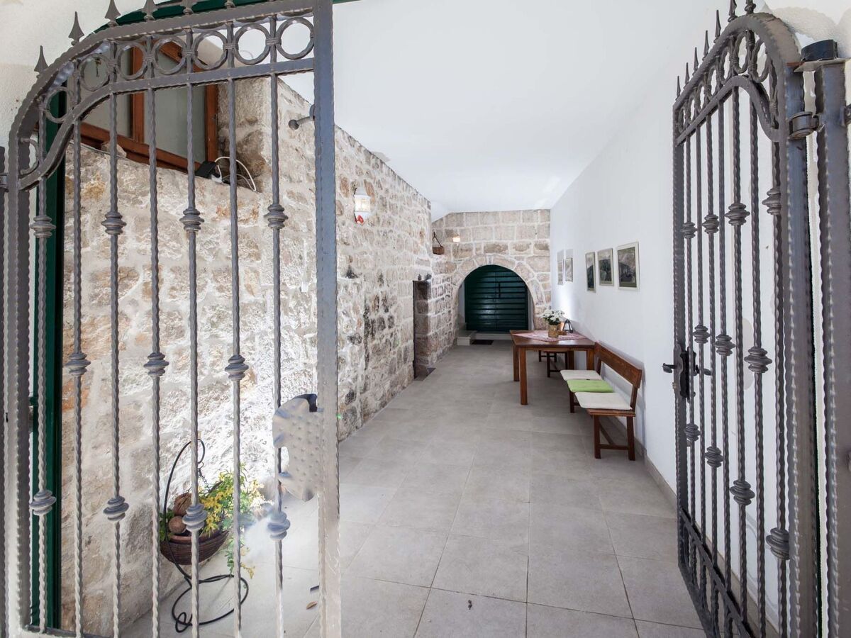 Maison pierre rénovée avec jacuzzi à Podgora - Photo 39
