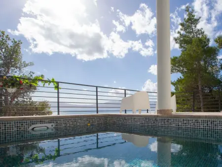 Villa Puntien à Drvenik : 6 chambres, piscine privée, 10m de la mer : photo 11