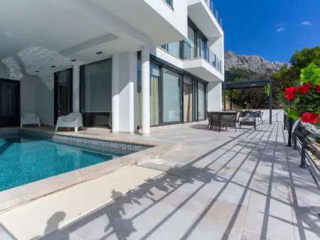 Villa Puntien à Drvenik : 6 chambres, piscine privée, 10m de la mer : photo 12