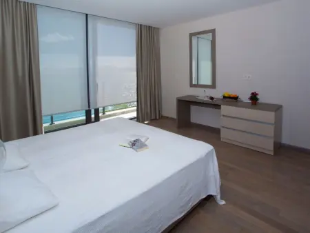 Villa Puntien à Drvenik : 6 chambres, piscine privée, 10m de la mer : photo 29