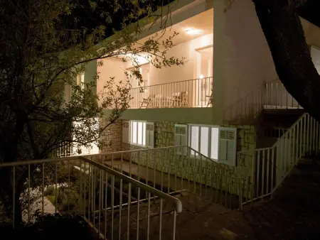 Villa d'architecte avec balcon panoramique à Zaostrog : photo 34