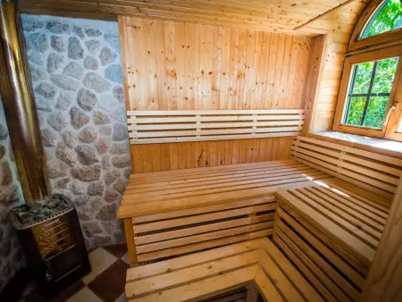 Landgut Luica Dvori – Maison 20 pers., piscine : photo 13