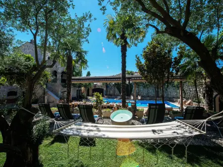 Landgut Luica Dvori – Maison 20 pers., piscine : photo 21