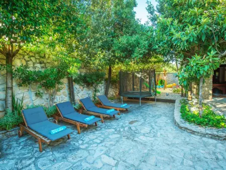 Landgut Luica Dvori – Maison 20 pers., piscine : photo 39