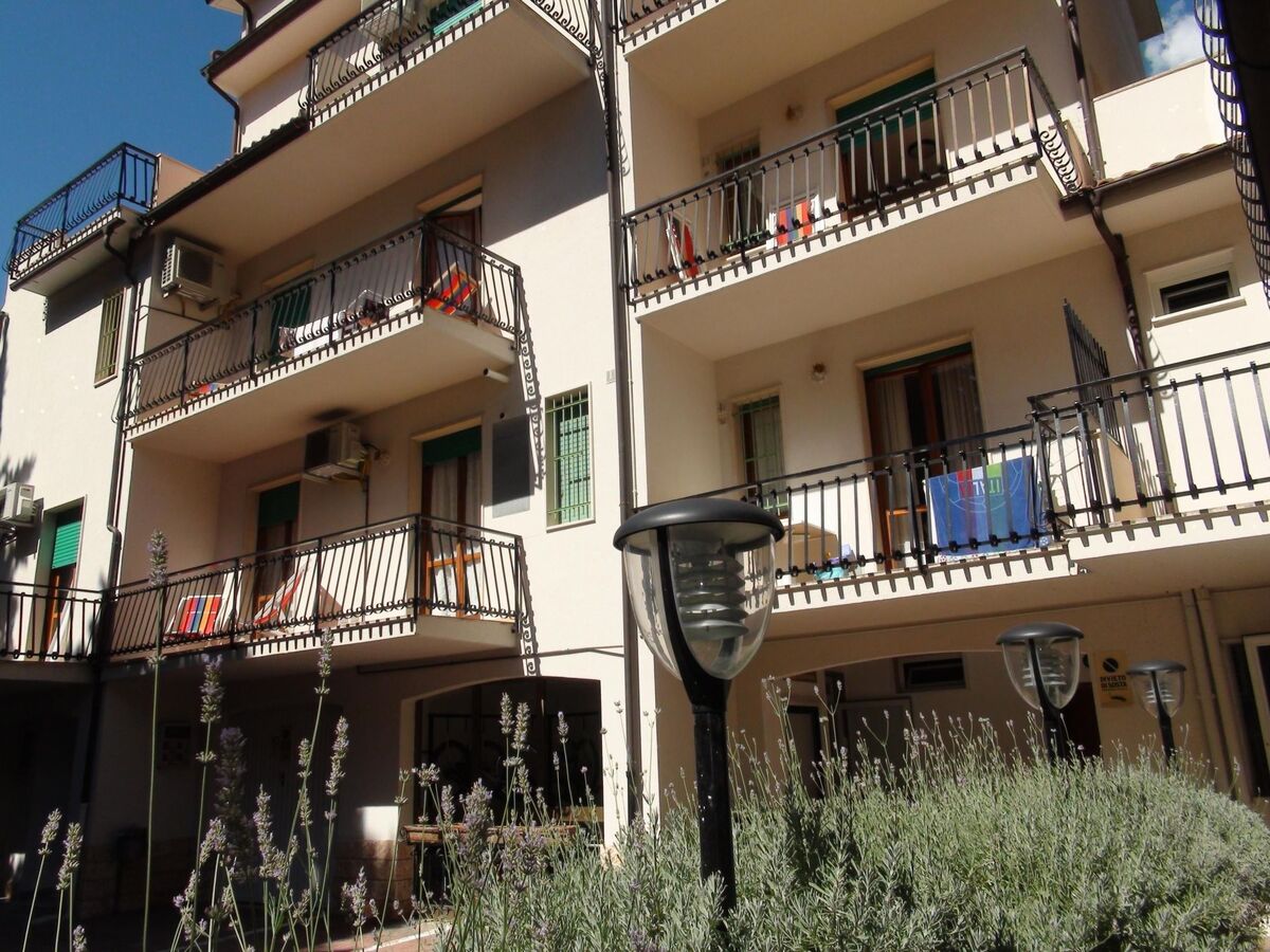 Appartement 2 pièces avec piscine et accès plage à Pietra Ligure - Photo 8
