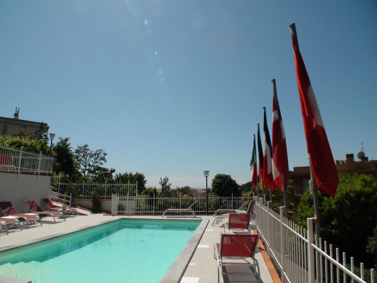 Appartement 2 ch, balcon meublé, 900m plage - Photo 26