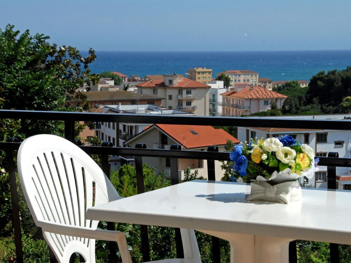 Appartement 2 ch, balcon meublé, 900m plage - Photo 28