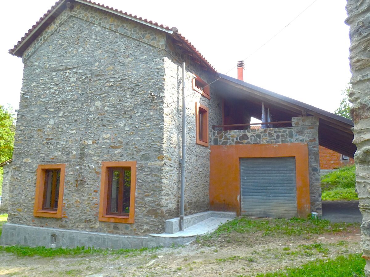 Villa 3 étages, 5 chambres à Dego dans forêt privée - Photo 12