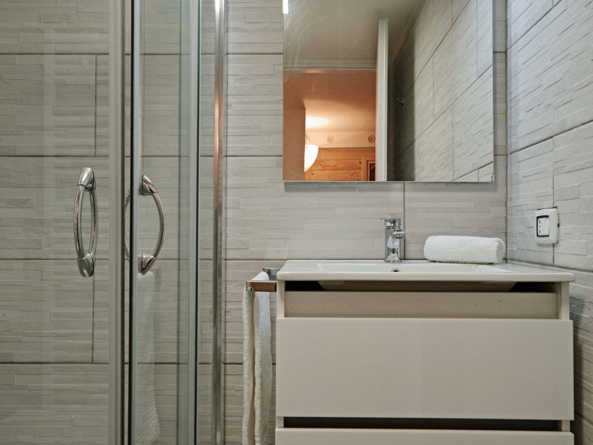 Villa Grazia – Manerba, piscine privée et wellness - Photo 25