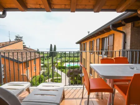 Location appartement à Moniga del Garda, Wohnung mit Balkon, Garten und Seeblick