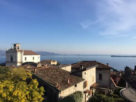 Location appartement à Gardone Riviera, Wohnung Altstadt