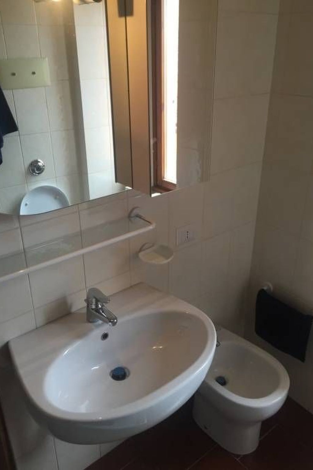 Appartement 2 chambres face au lac, centre Gardone - Photo 16