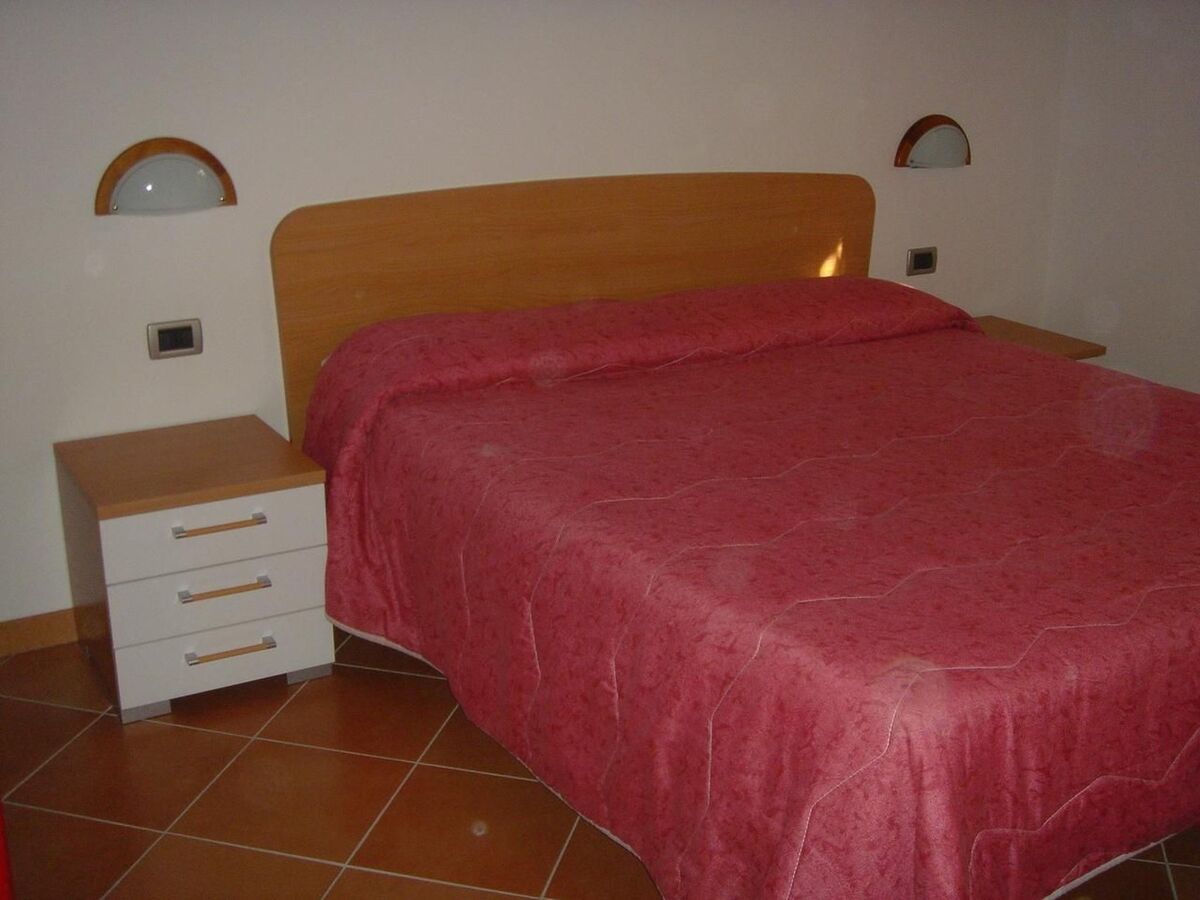Appartement Virgilio Zanetti, 2 chambres avec jardin - Photo 4