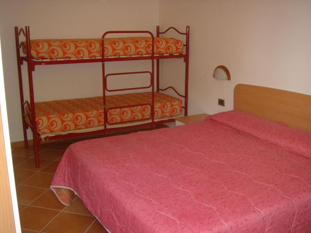 Appartement Virgilio Zanetti, 2 chambres avec jardin - Photo 7