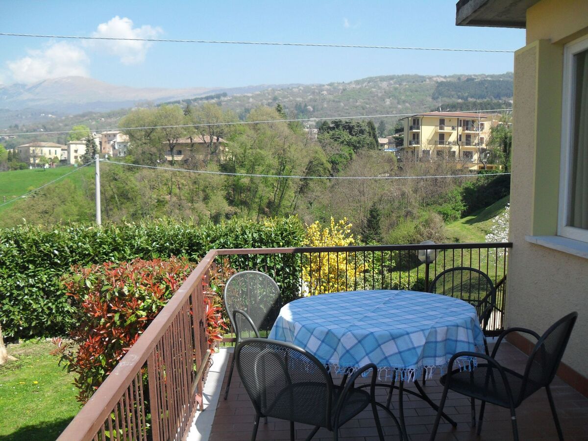 Maison San Zeno di Montagna, jardin et vue lac Garda - Photo 13