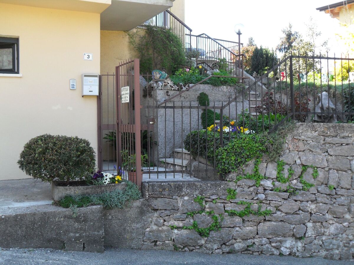 Maison San Zeno di Montagna, jardin et vue lac Garda - Photo 18