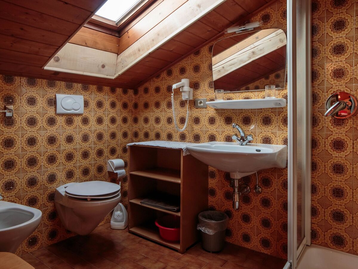 Appartement mansardé avec balcon panoramique Ortisei - Photo 8