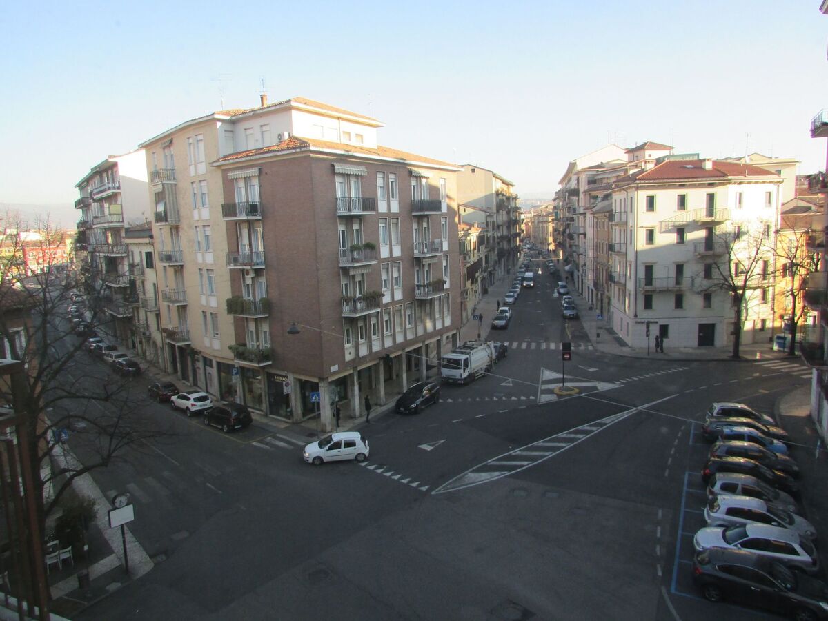 Appartement 4 pers. avec balcon, cœur de Vérone - Photo 15