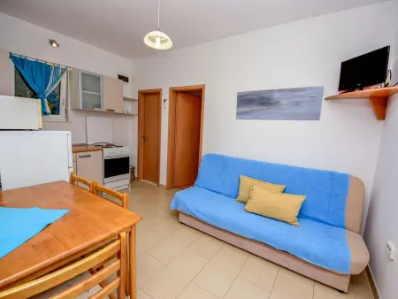 Maison Keti à Sumartin, 200 m de la mer : photo 10