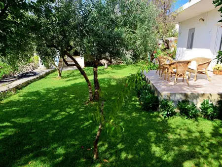 Maison Keti à Sumartin, 200 m de la mer : photo 15