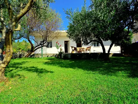 Maison Keti à Sumartin, 200 m de la mer : photo 16