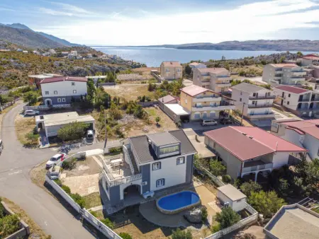 Location maison de vacances à Karlobag
