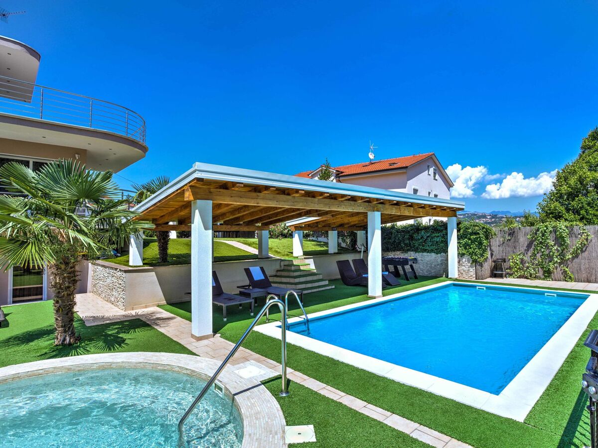 Maison Nicole 10 personnes avec piscine privée à Opatija - Photo 13