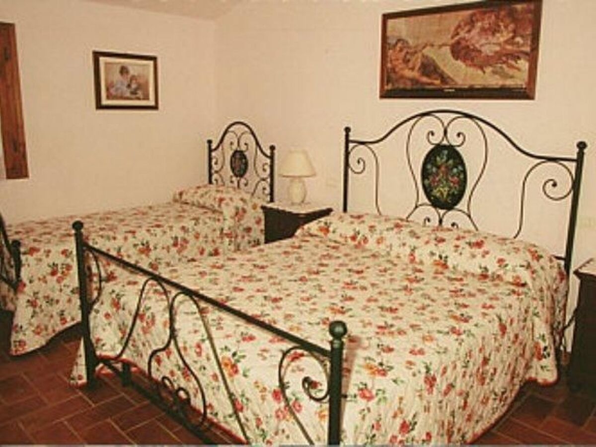 Appartement 7 pers. avec balcon meublé à Minucciano - Photo 4
