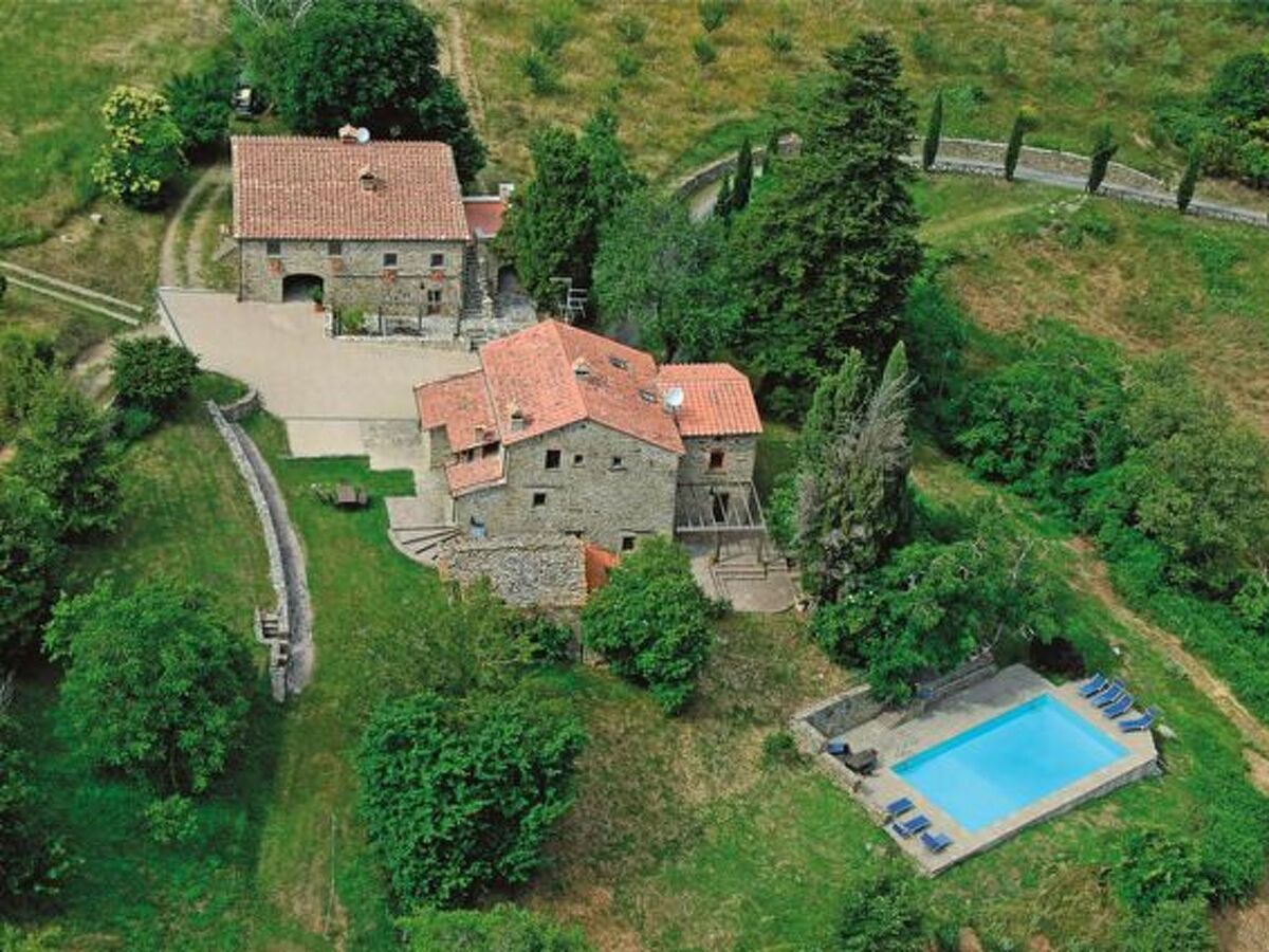 Priello, podere toscan du 1600 pour 14 personnes - Photo 1