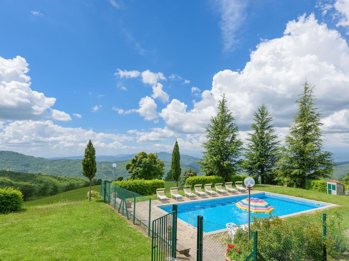 Apartment Giulia, Tuscany – Terrace & Valley View - Photo 1