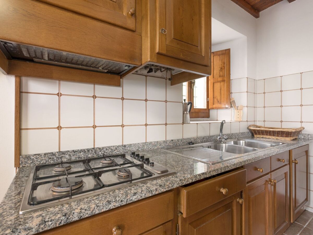 Apartment Giulia, Tuscany – Terrace & Valley View - Photo 4