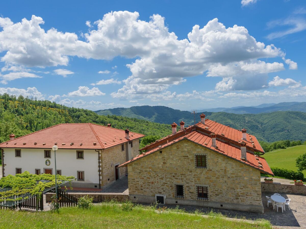 Apartment Giulia, Tuscany – Terrace & Valley View - Photo 15