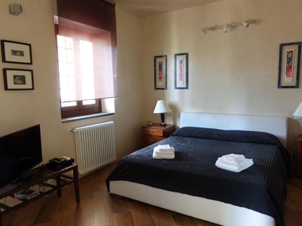 Giocona – Appartement Vinci, jardin privé et piscine - Photo 13