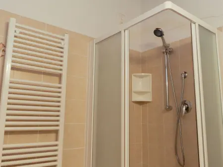Appartement 'Sofia' à Bucine, piscine en hameau médiéval toscan : photo 12