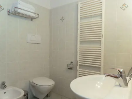 Appartement 'Sofia' à Bucine, piscine en hameau médiéval toscan : photo 15