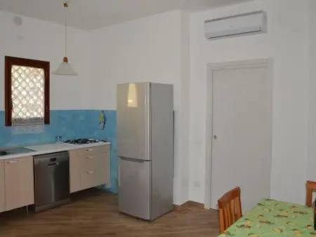 Appartement San Vincenzo accès direct plage, 7 pers. : photo 3