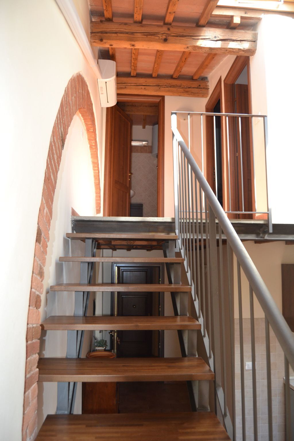 Appartement mansardé Campiglia Marittima, vue panoramique - Photo 9