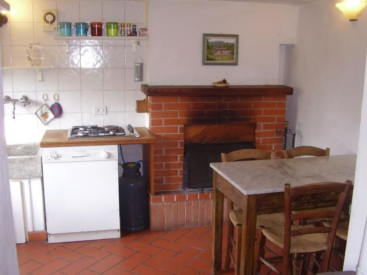 Maison de ferme rénovée à Capolona, piscine et jardin - Photo 19