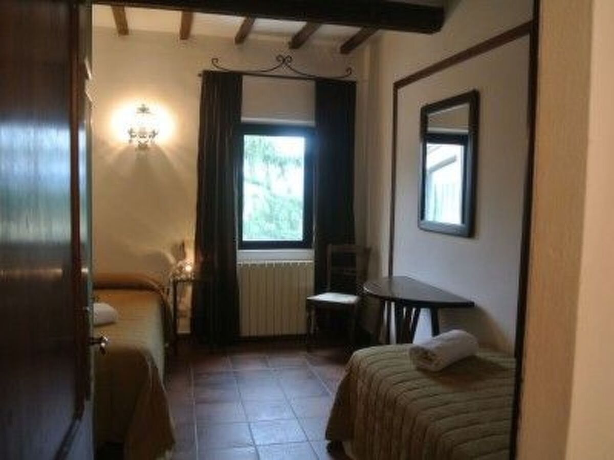 Appartement rénové 16e siècle, piscine et jardin partagés - Photo 33
