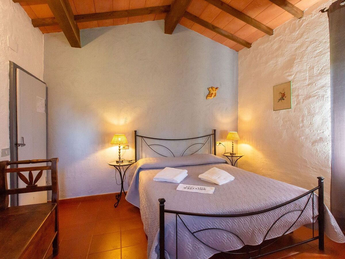 Appartement Chiusi, terrasse panoramique et piscine partagée - Photo 48