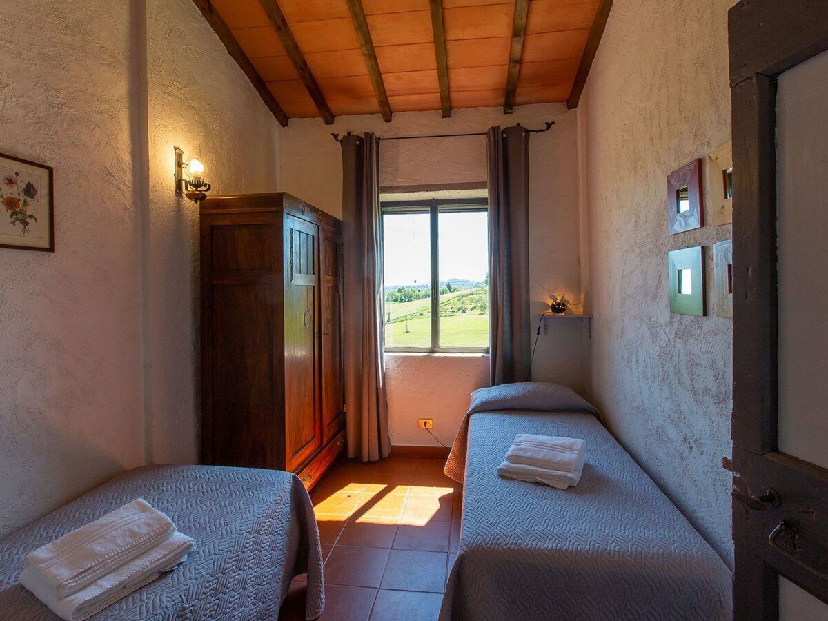 Appartement Chiusi, terrasse panoramique et piscine partagée - Photo 49