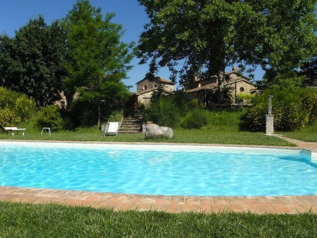 Appartement 4 pers. avec pergola privée à Monteleone d'Orvieto - Photo 2