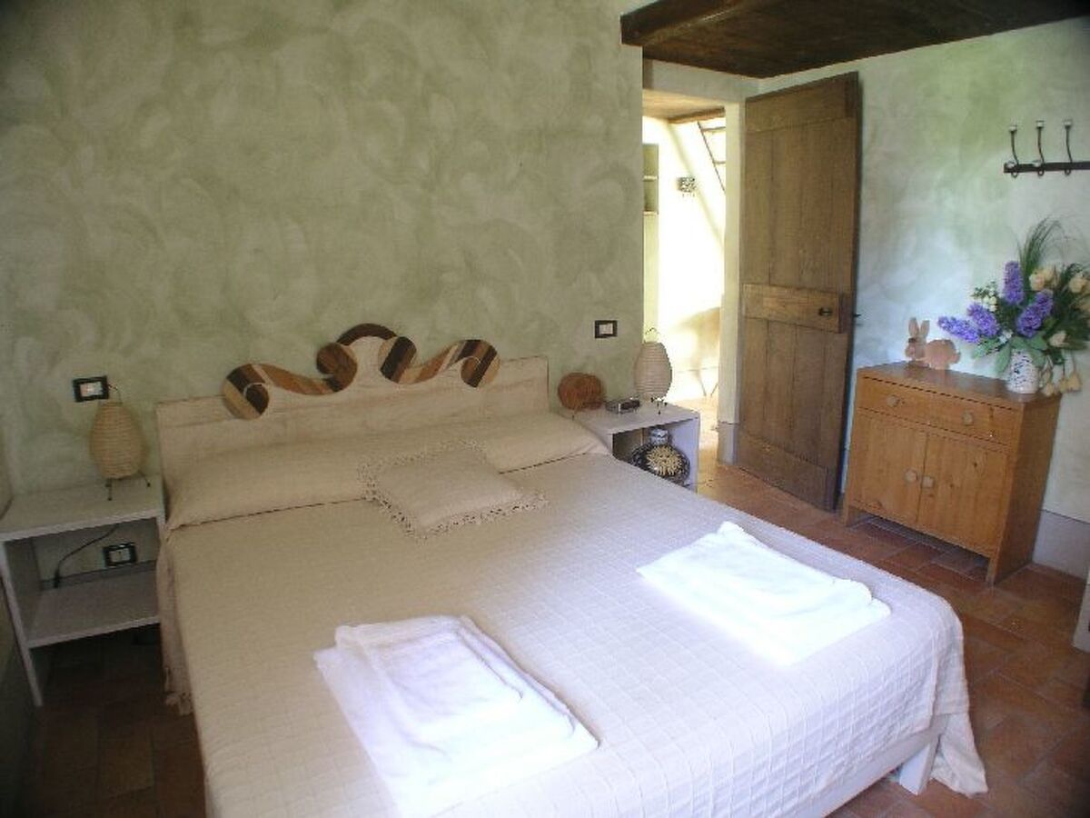 Appartement rural avec pergola privée à Monteleone d'Orvieto - Photo 5