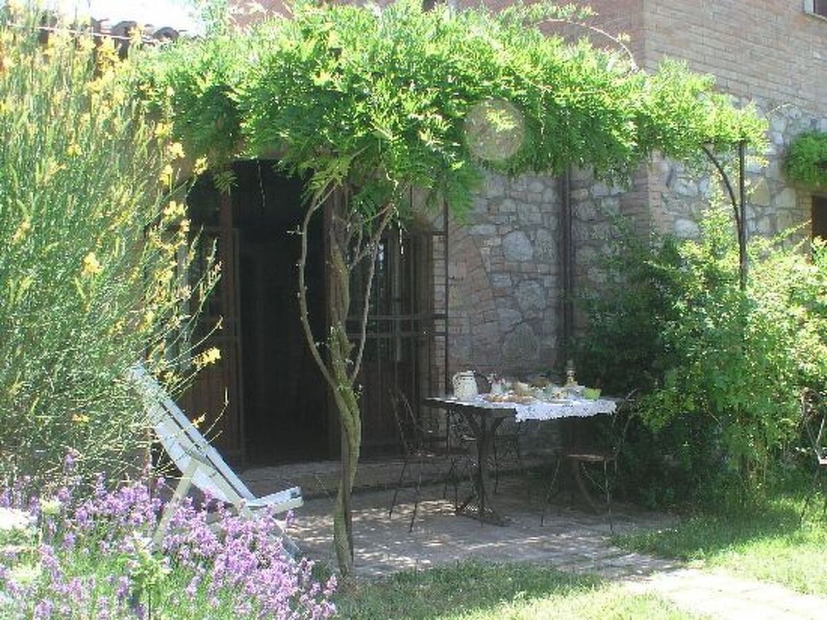 Appartement rural avec pergola privée à Monteleone d'Orvieto - Photo 6